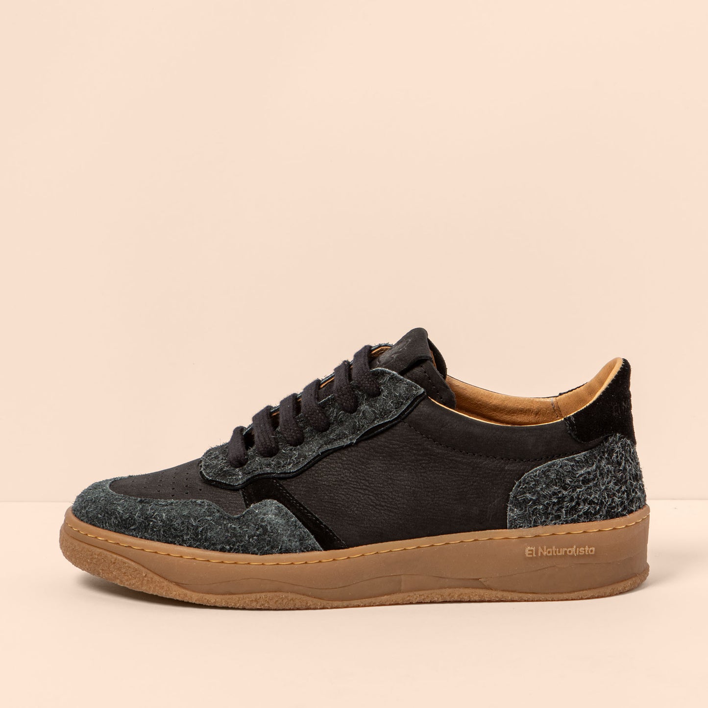 gid://shopify/Product/15700859978060_1