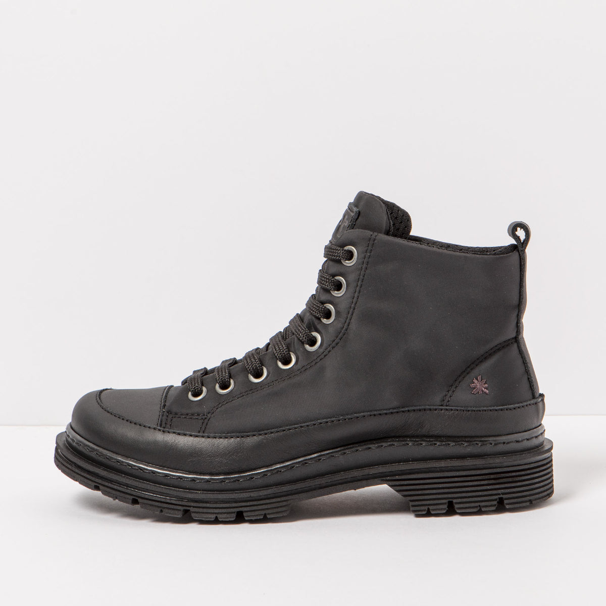 gid://shopify/Product/16171579638092_4