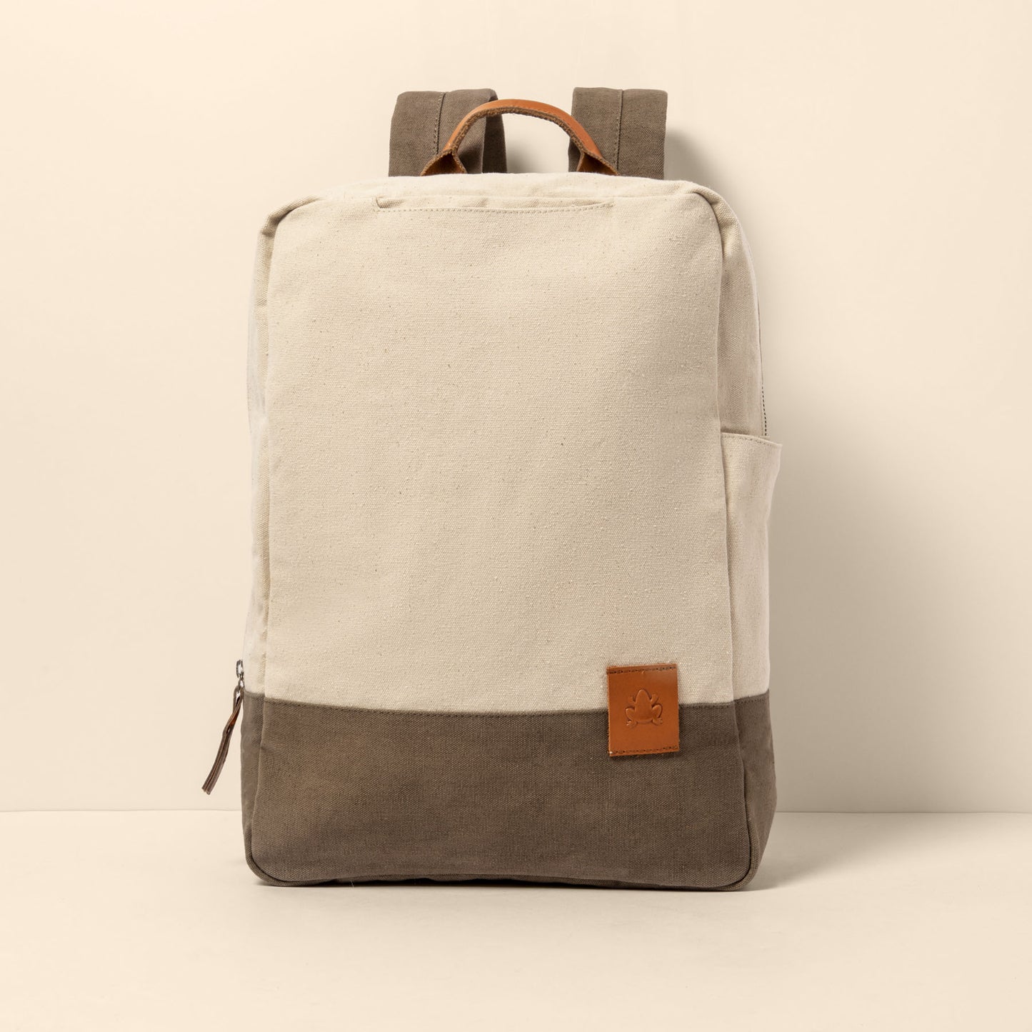 gid://shopify/Product/15700293583180_1