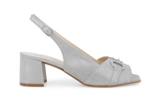 gid://shopify/Product/15686369870156_1