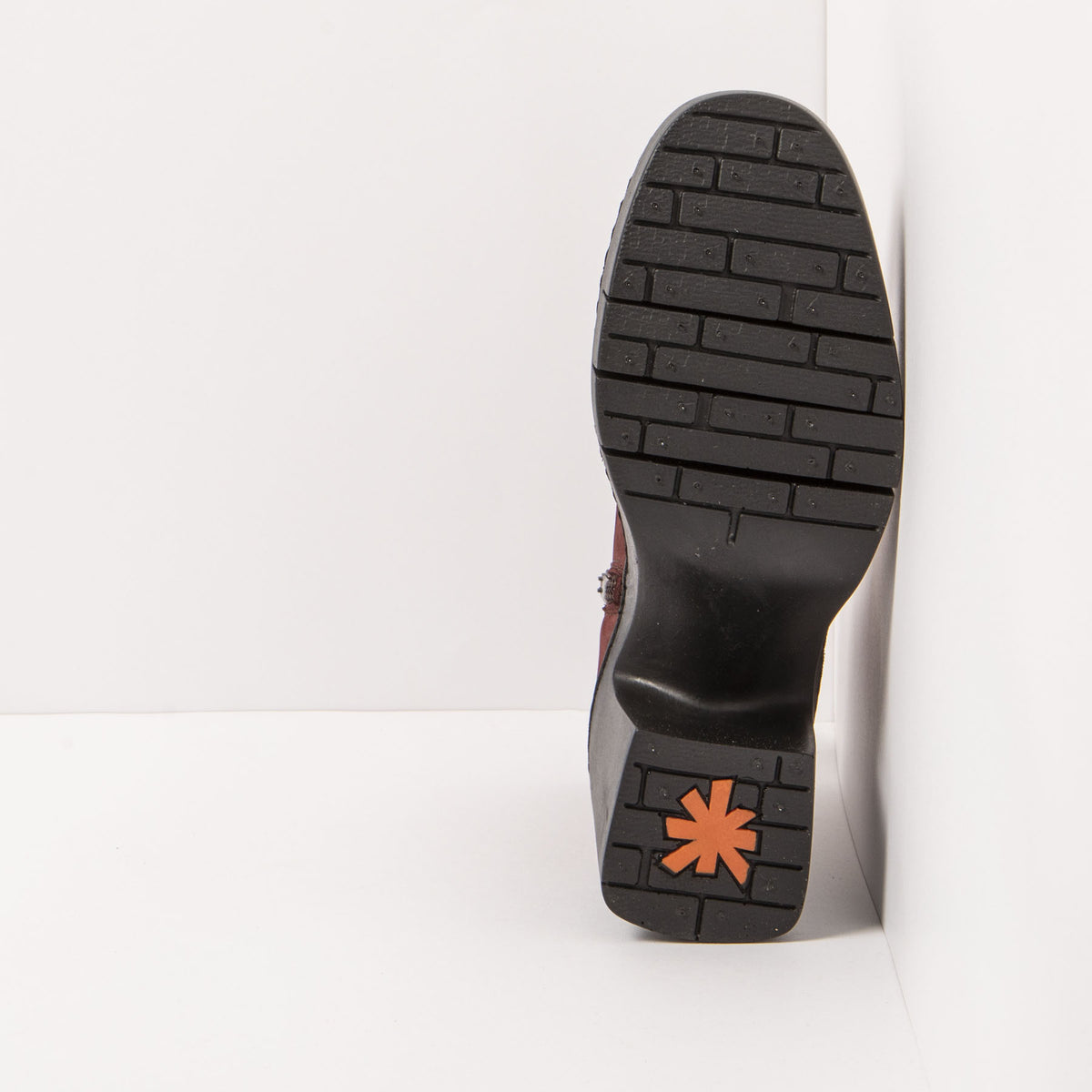 gid://shopify/Product/16171422351692_6