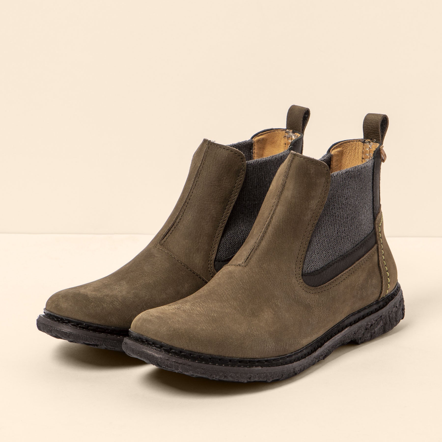 gid://shopify/Product/15700006535500_5