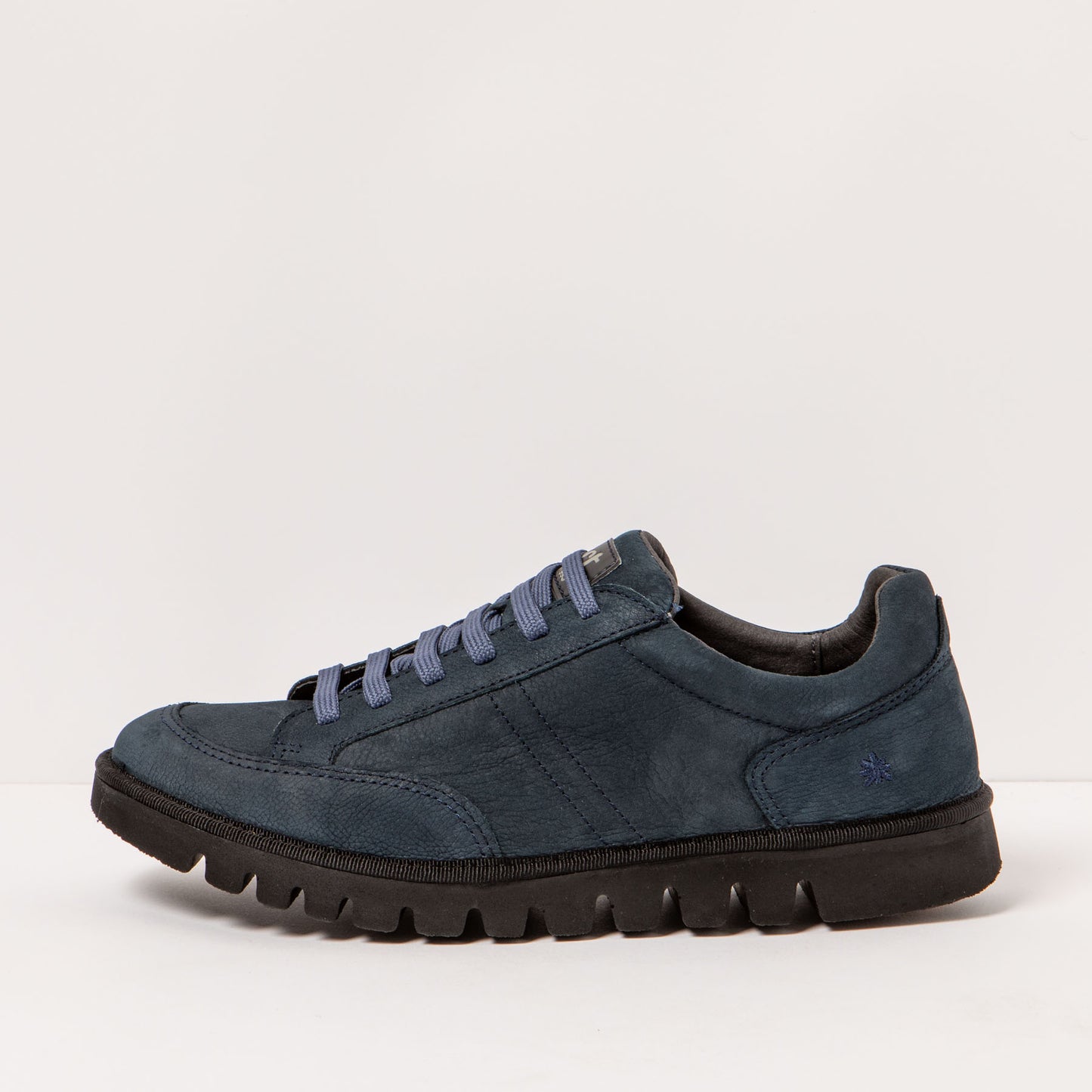 gid://shopify/Product/15694095450444_1