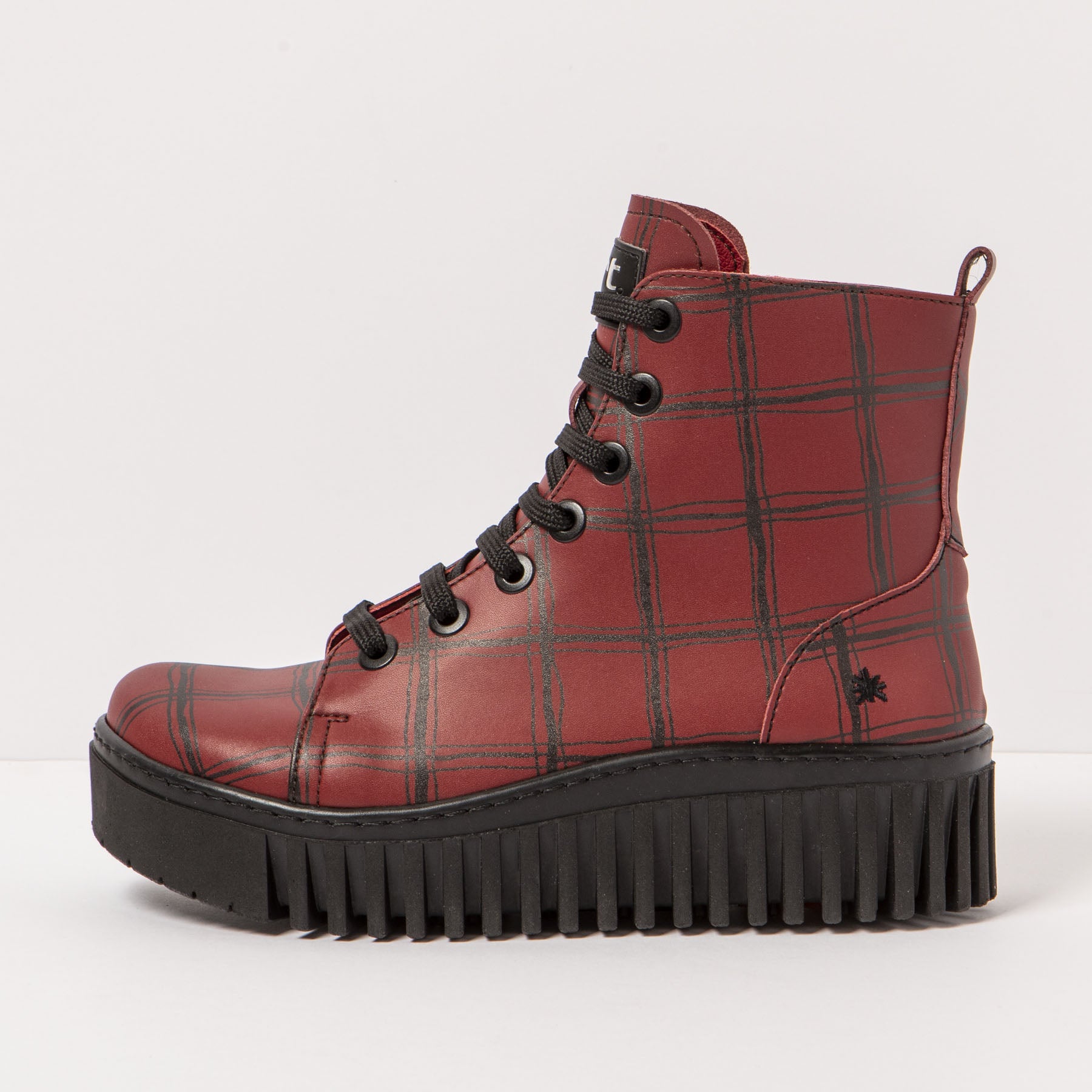 gid://shopify/Product/15785719693644_4