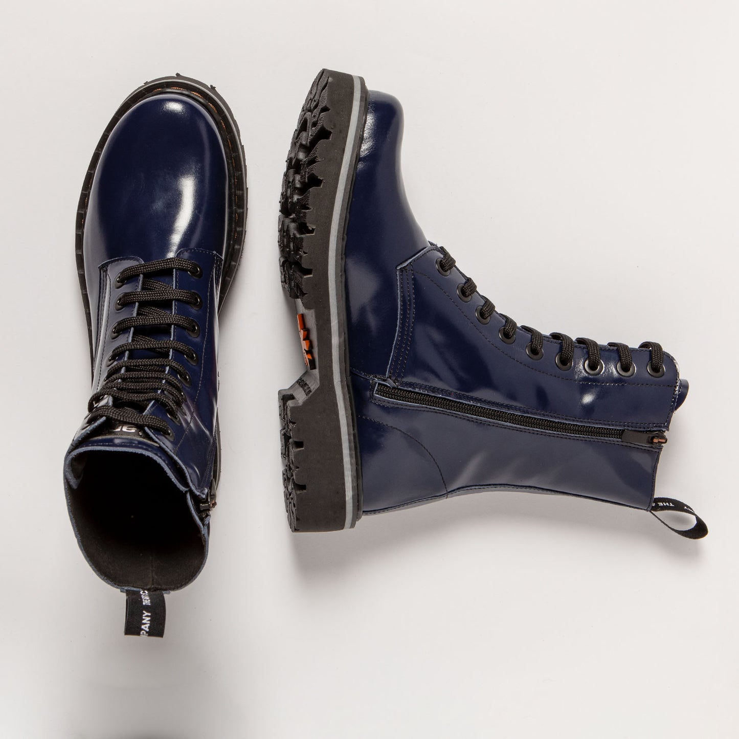 gid://shopify/Product/15693725466956_4
