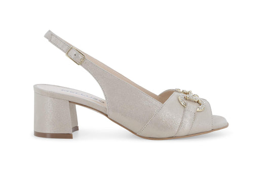 gid://shopify/Product/15685854855500_1