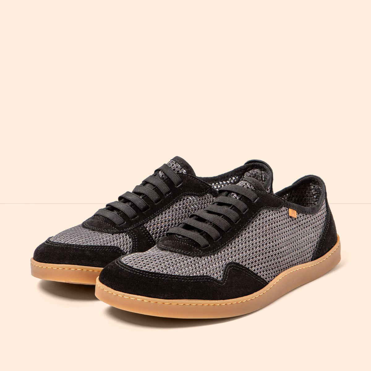 gid://shopify/Product/16124796830028_2