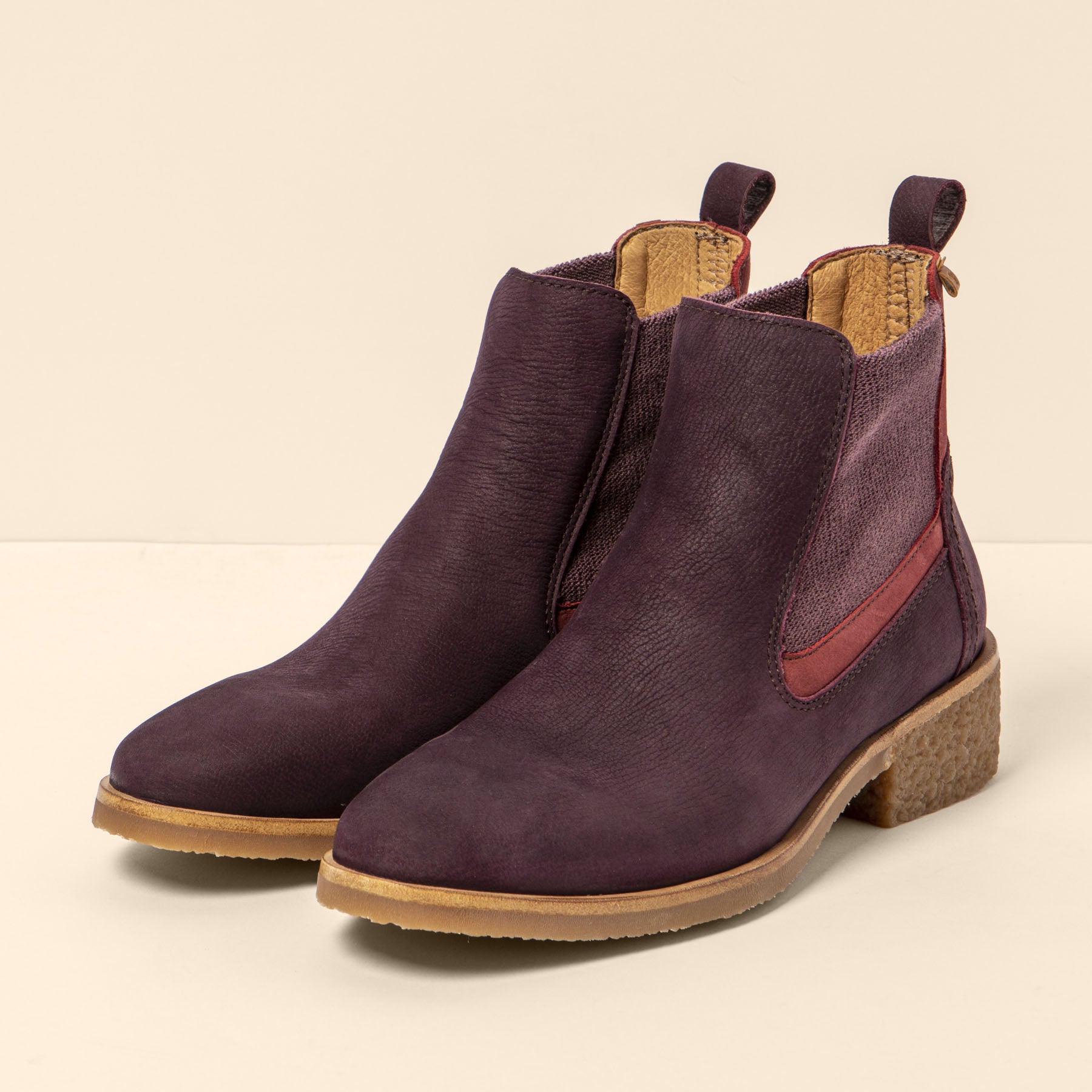 gid://shopify/Product/15700155957580_5