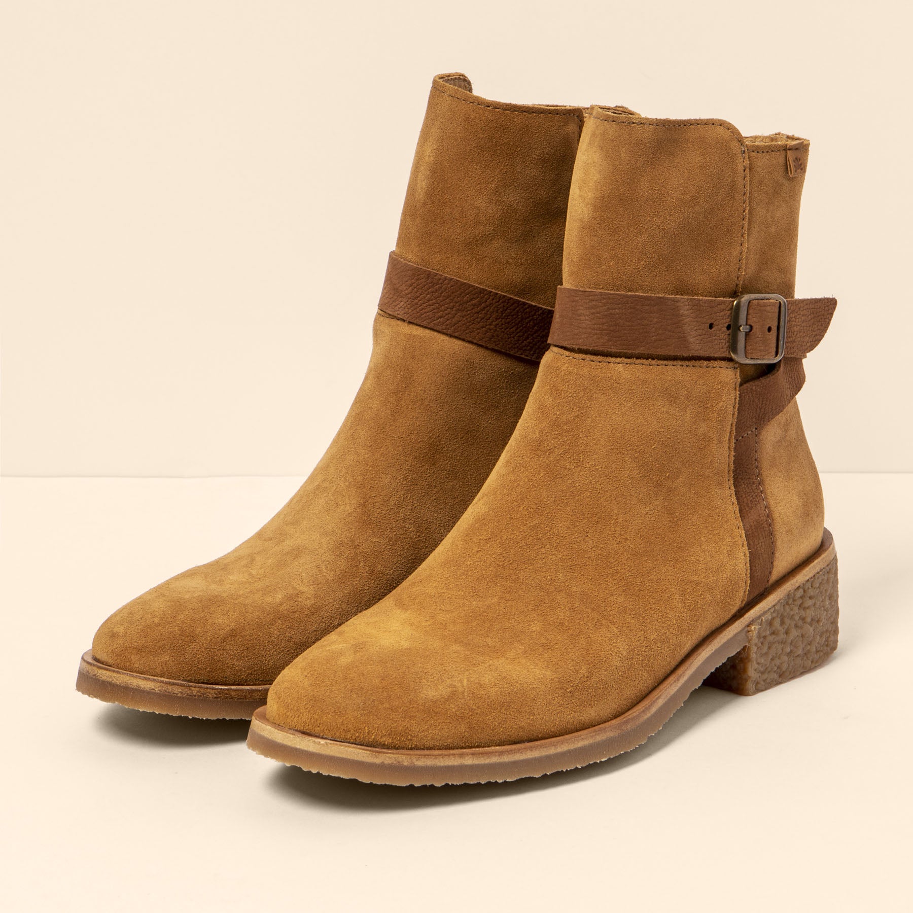 gid://shopify/Product/15700158284108_2