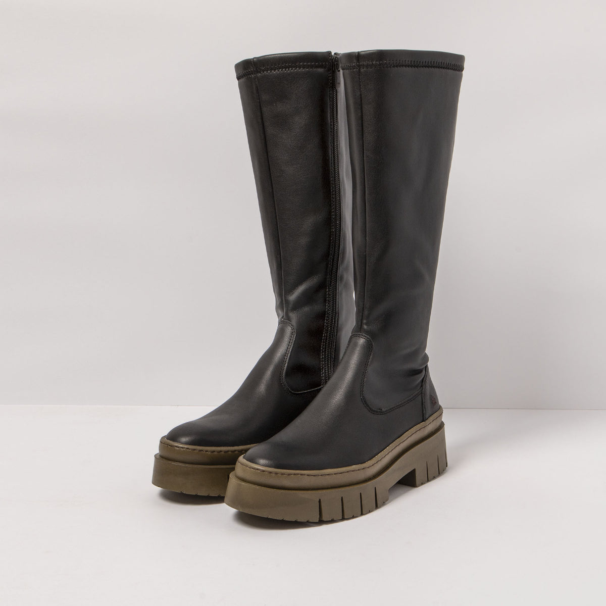 gid://shopify/Product/16171702059340_5
