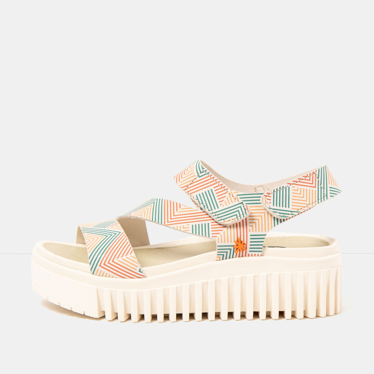 gid://shopify/Product/16172931219788_1