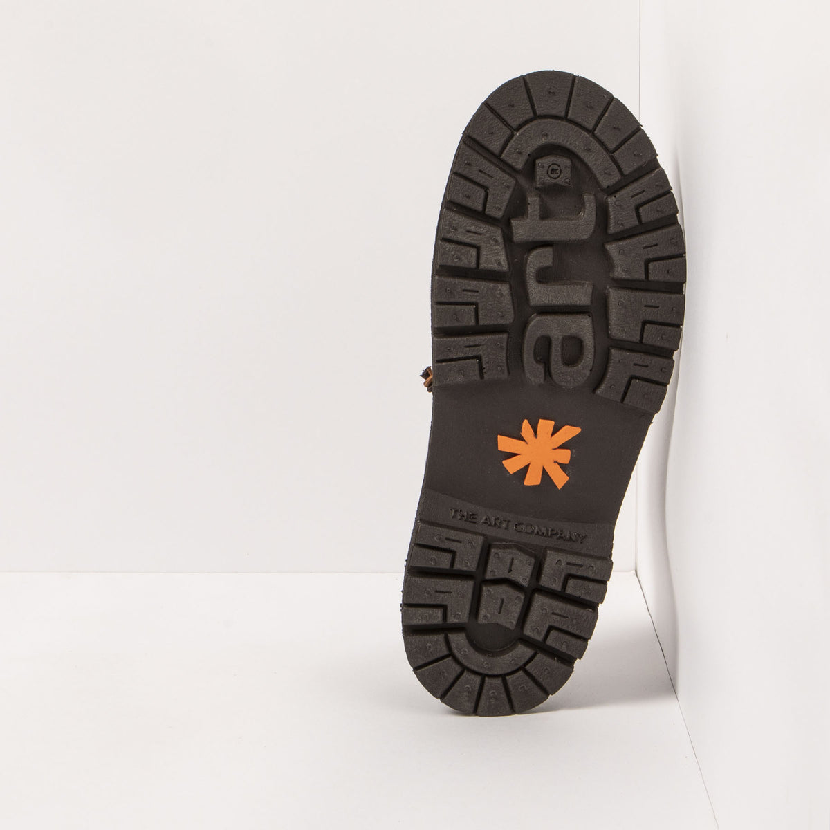 gid://shopify/Product/16171588813132_6
