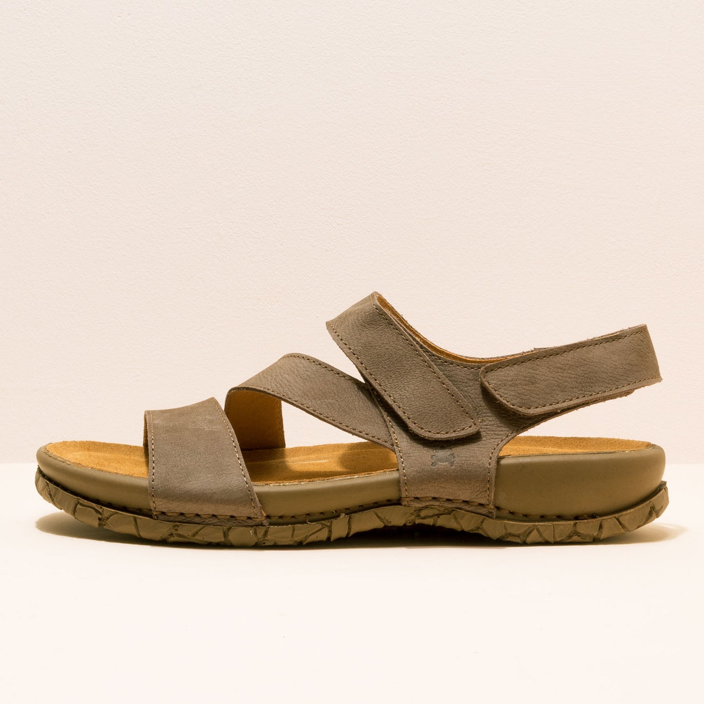gid://shopify/Product/15700129284428_4