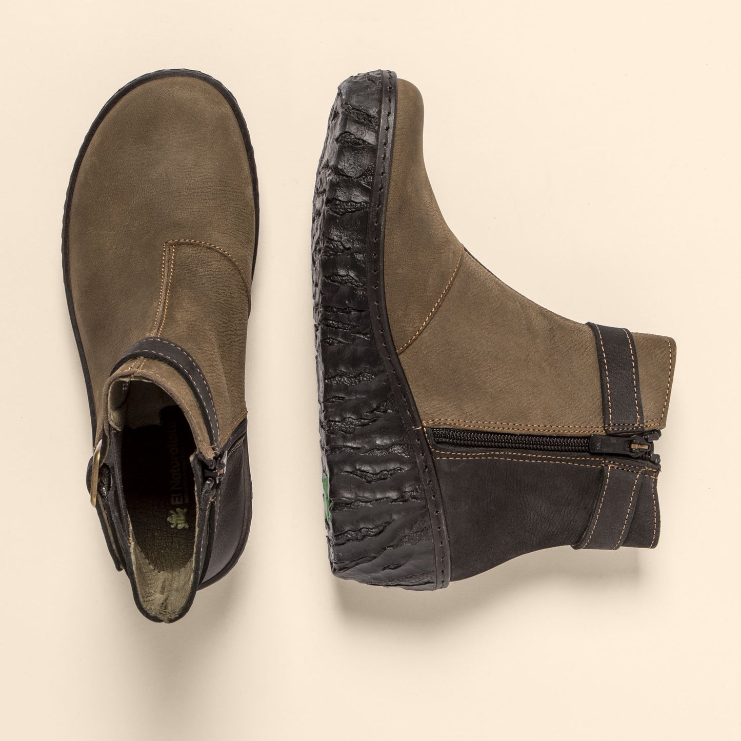gid://shopify/Product/15699901972812_7