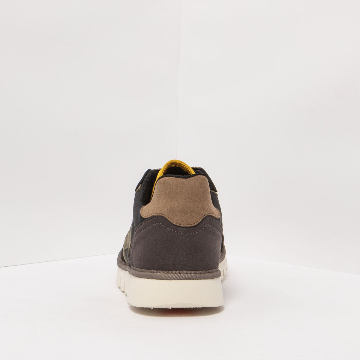 gid://shopify/Product/16171366744396_8