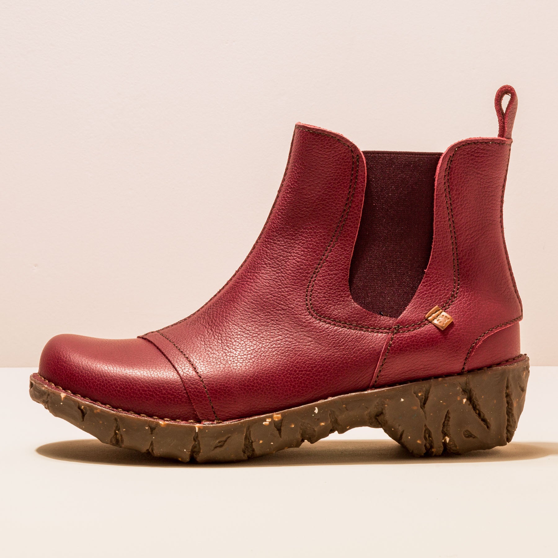 gid://shopify/Product/15700219658572_4