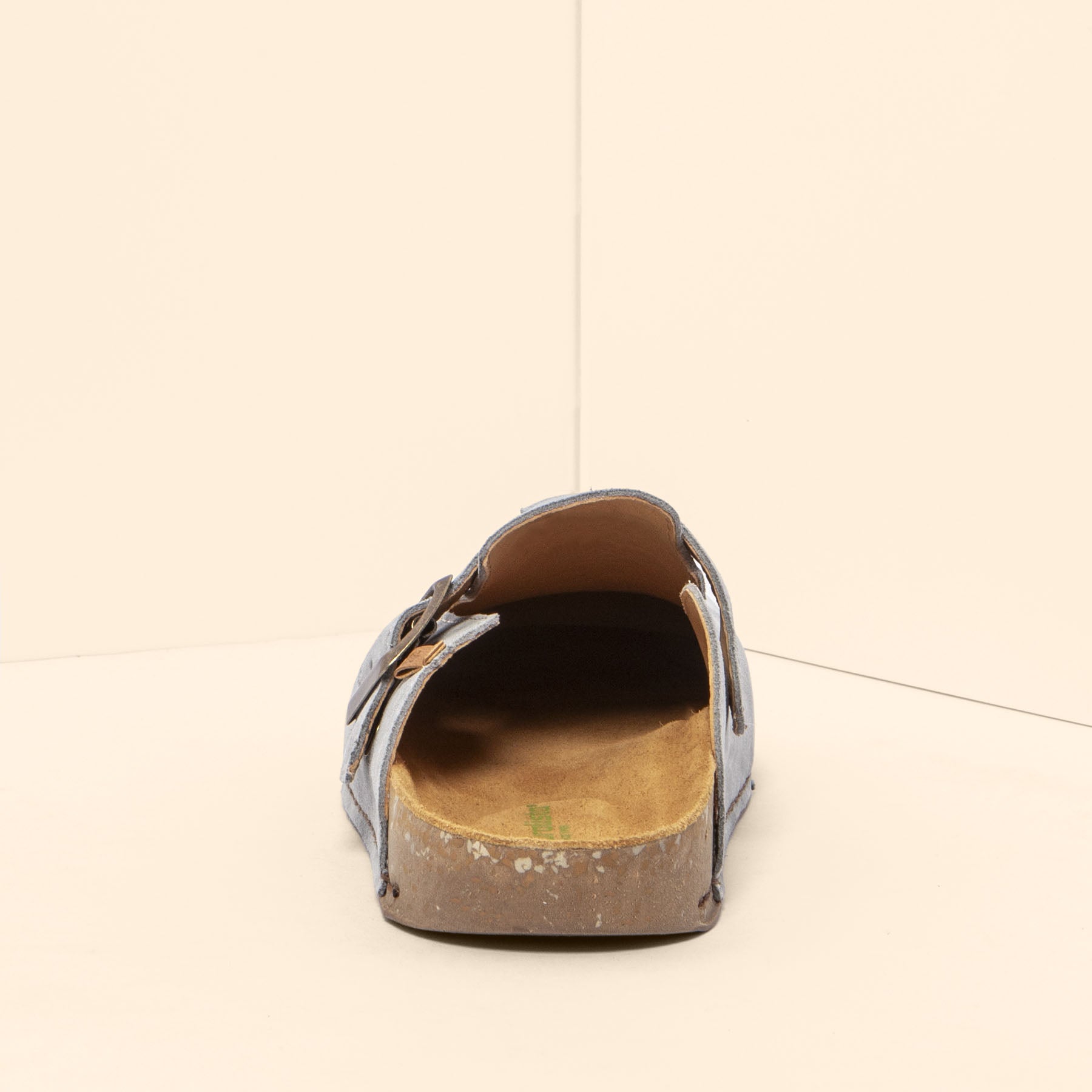 gid://shopify/Product/15700497727820_5