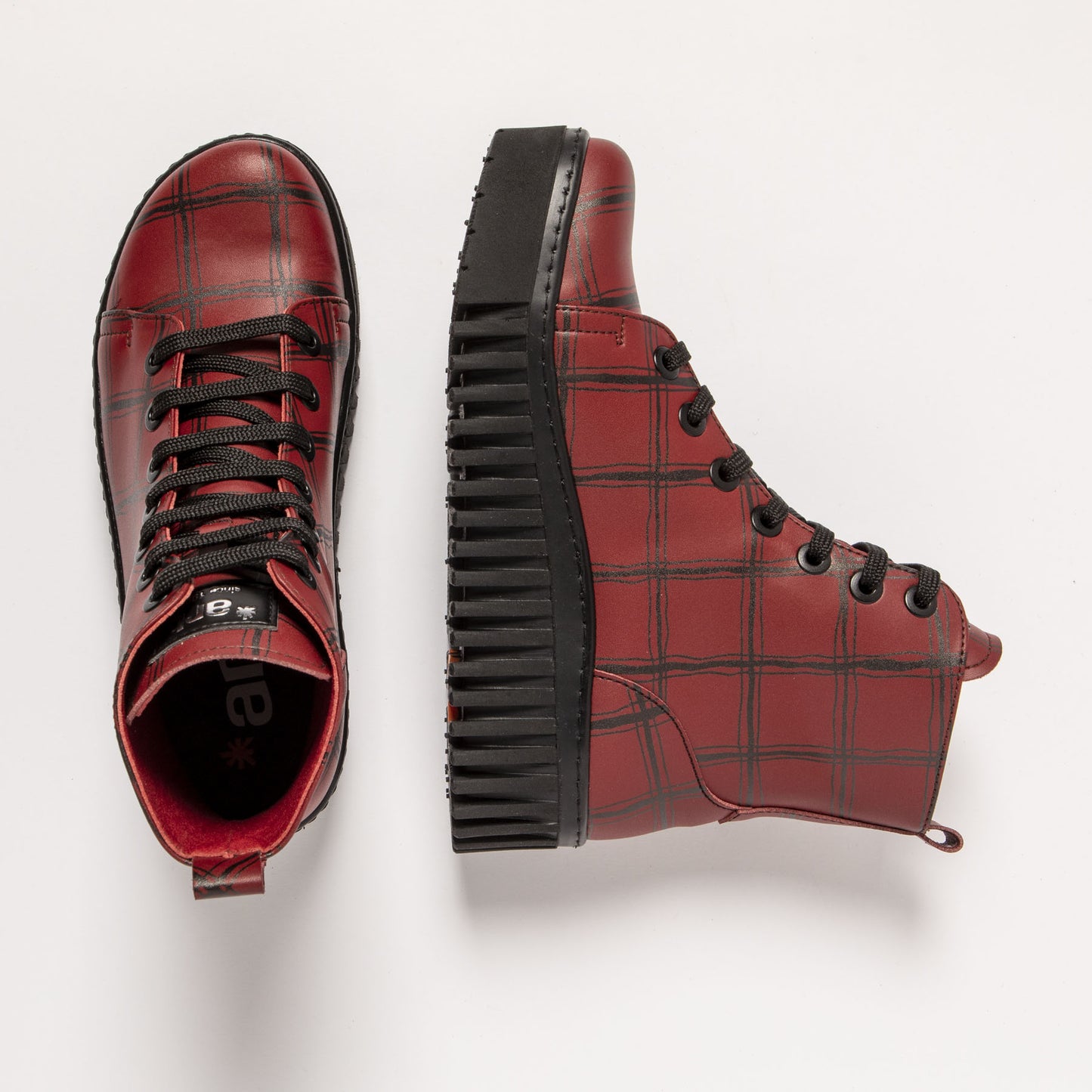 gid://shopify/Product/15785719693644_7