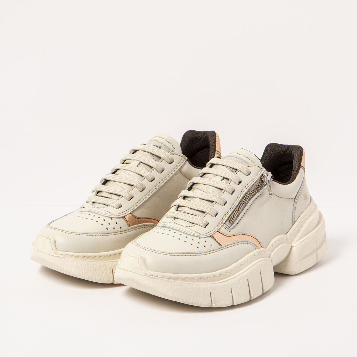 gid://shopify/Product/16171401019724_5