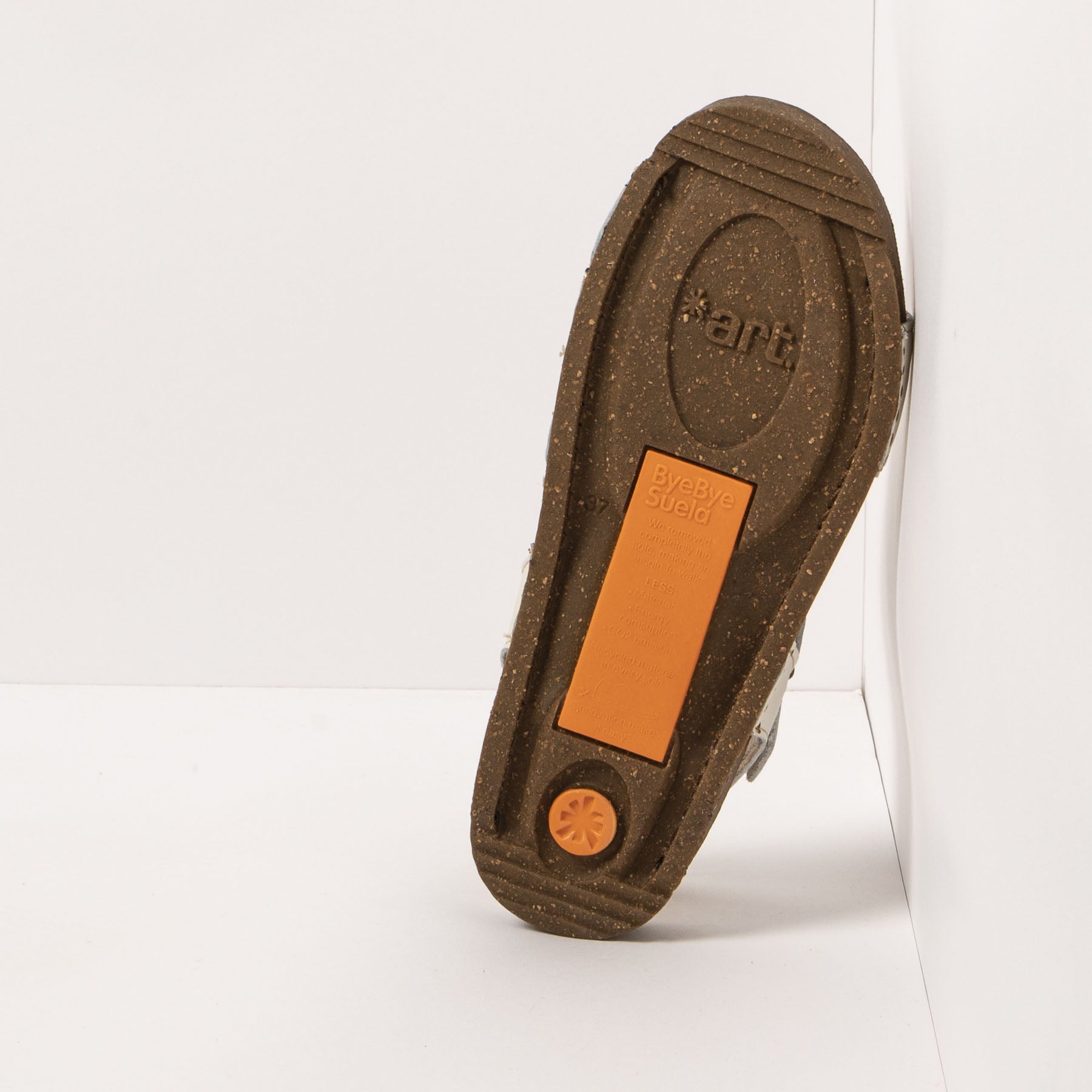 gid://shopify/Product/15785676407116_6