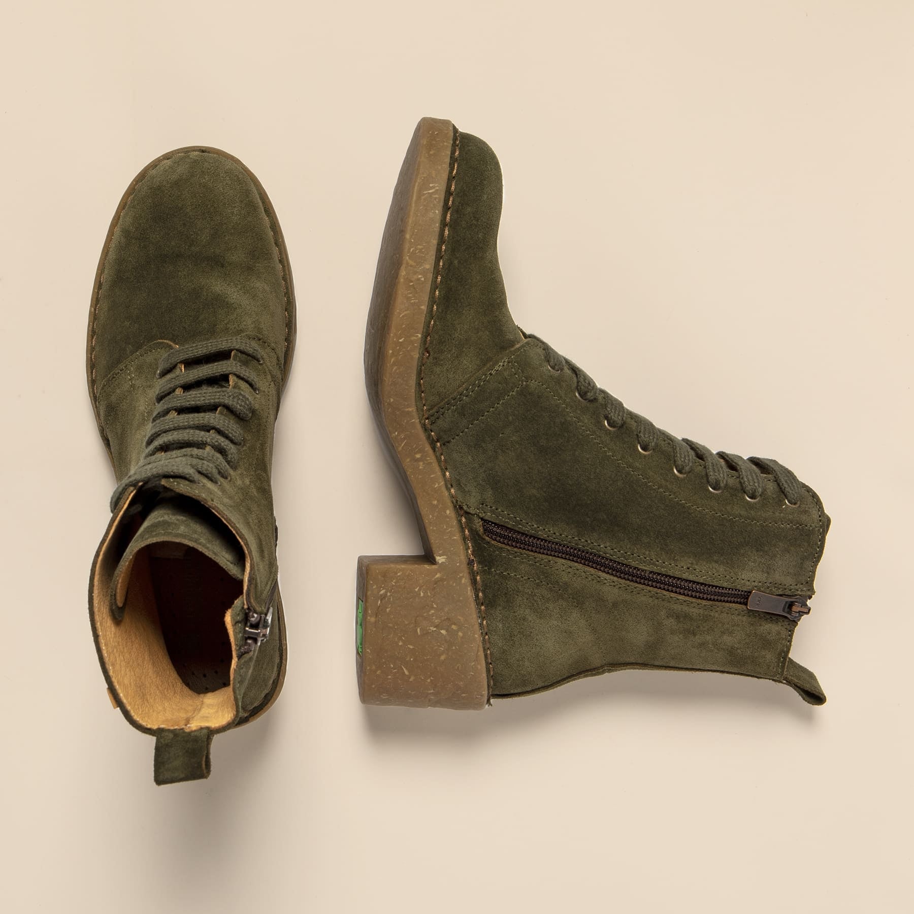 gid://shopify/Product/15700042613068_7