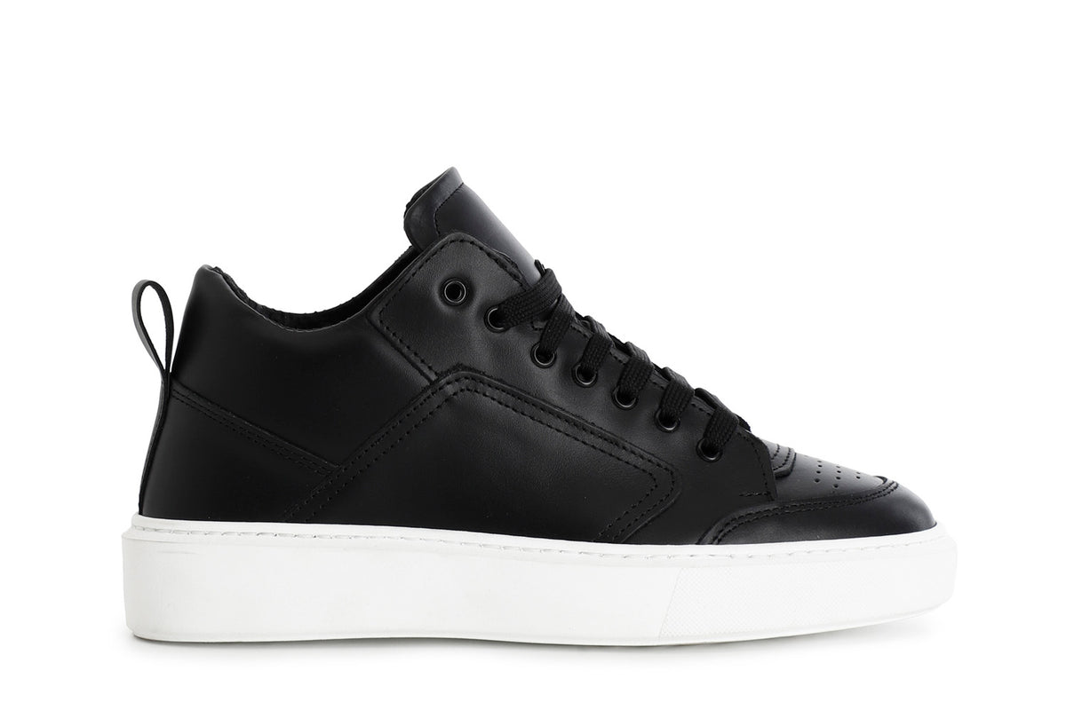 gid://shopify/Product/16035539681612_1