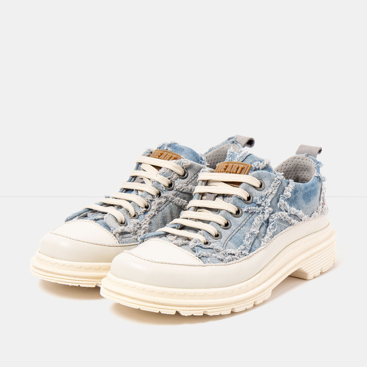 gid://shopify/Product/16172993085772_2