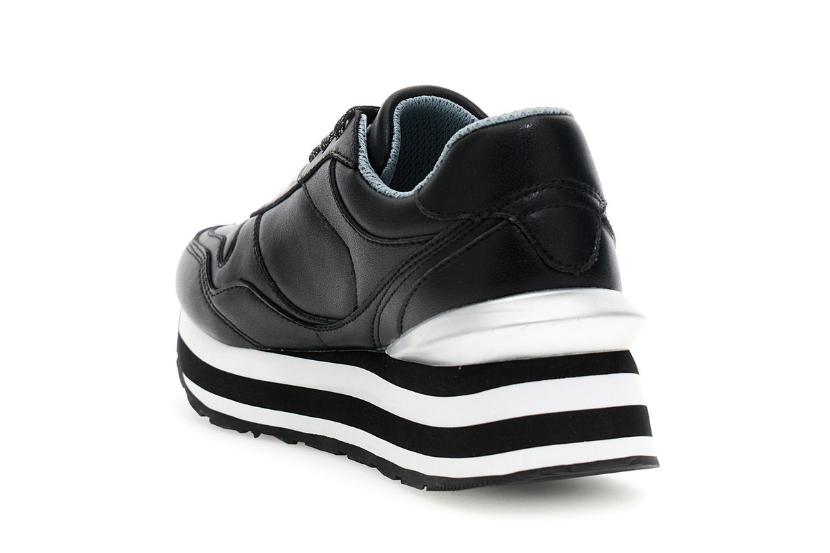 gid://shopify/Product/16175862677836_2