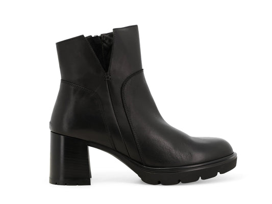 gid://shopify/Product/16118190539084_1