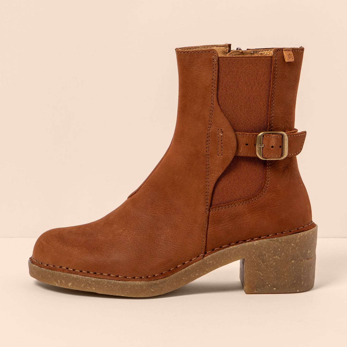 gid://shopify/Product/15700856013132_1