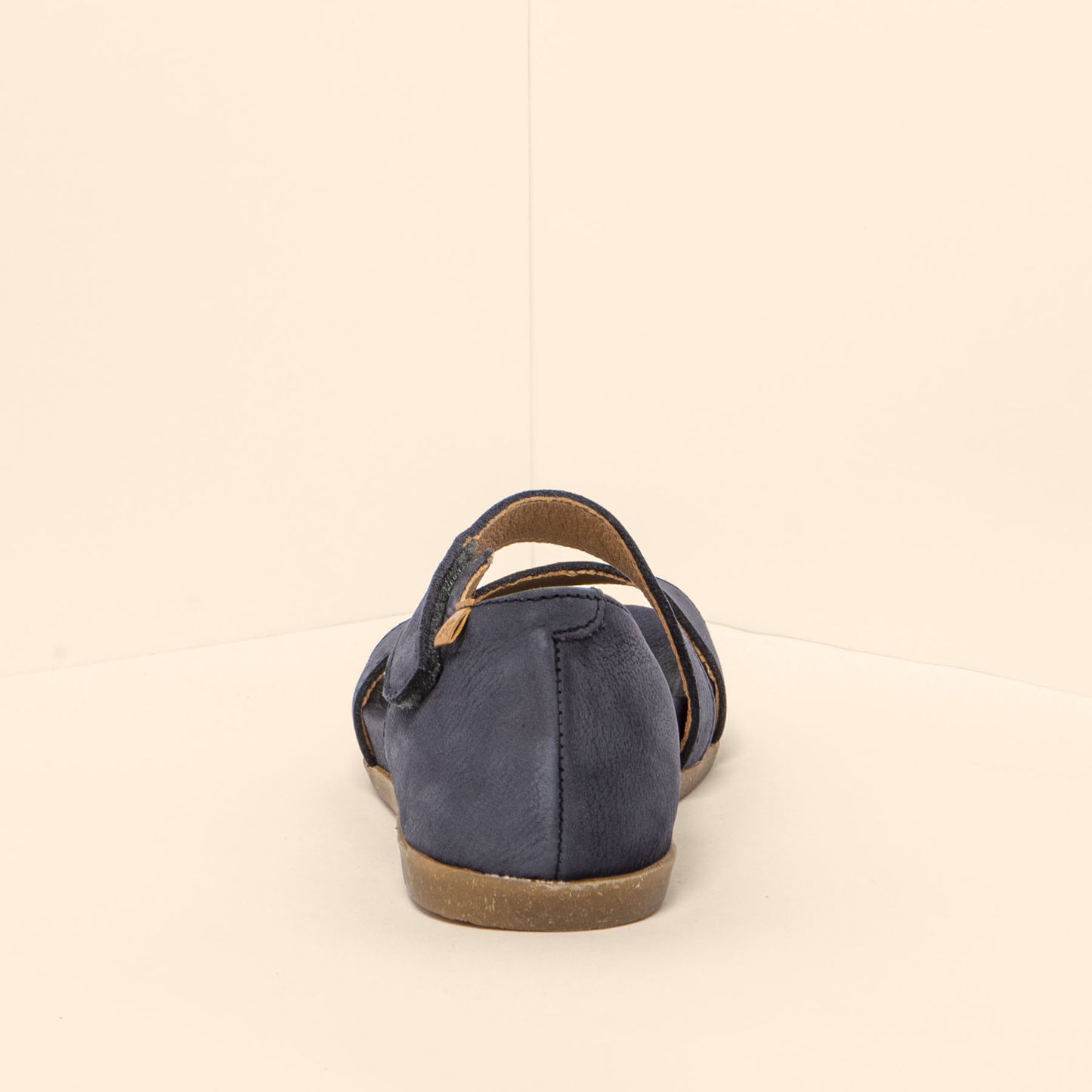 gid://shopify/Product/15700036616524_8