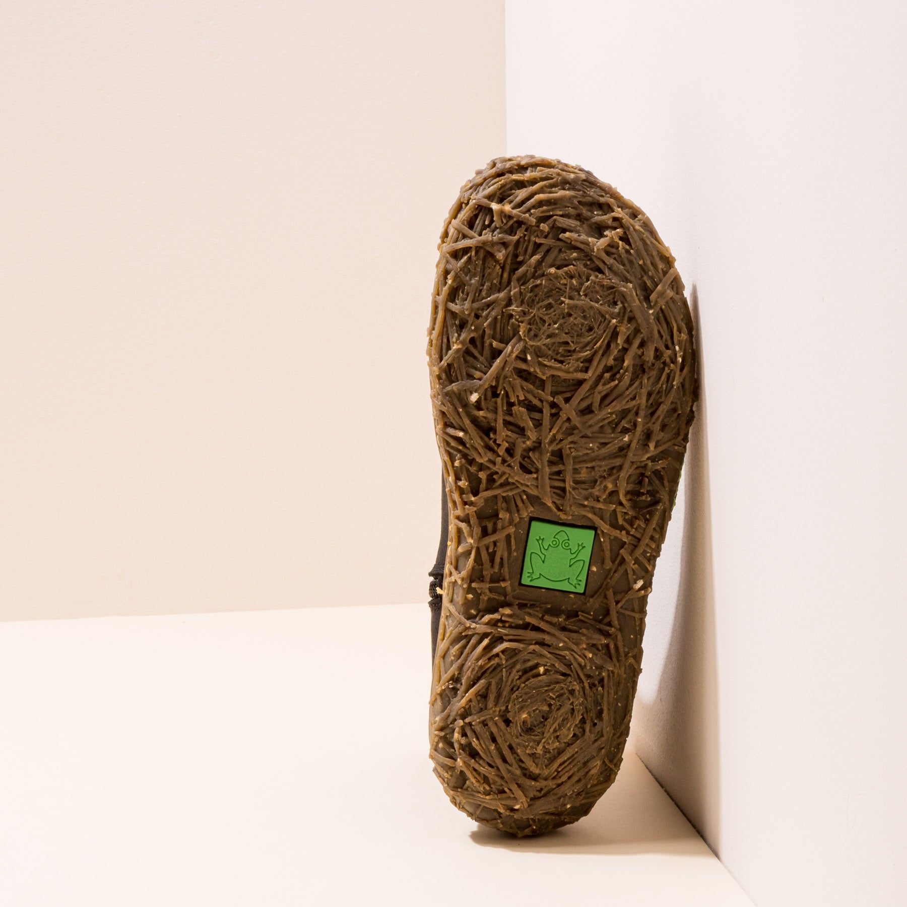 gid://shopify/Product/15791470149964_3