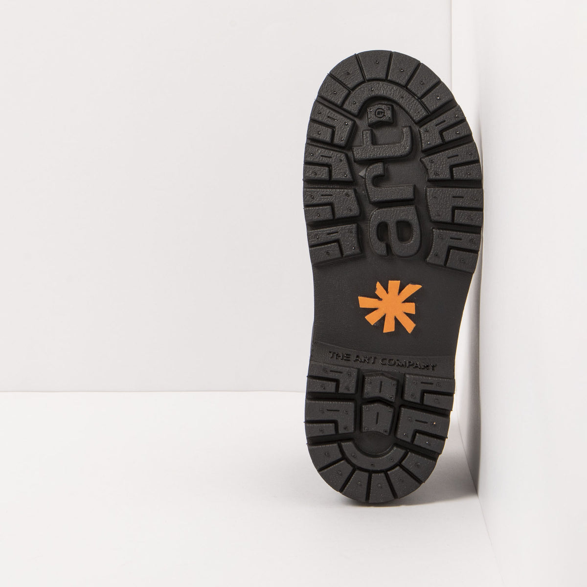 gid://shopify/Product/16171579638092_6