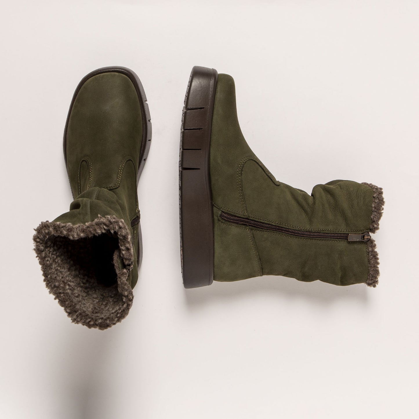 gid://shopify/Product/15785700655436_4