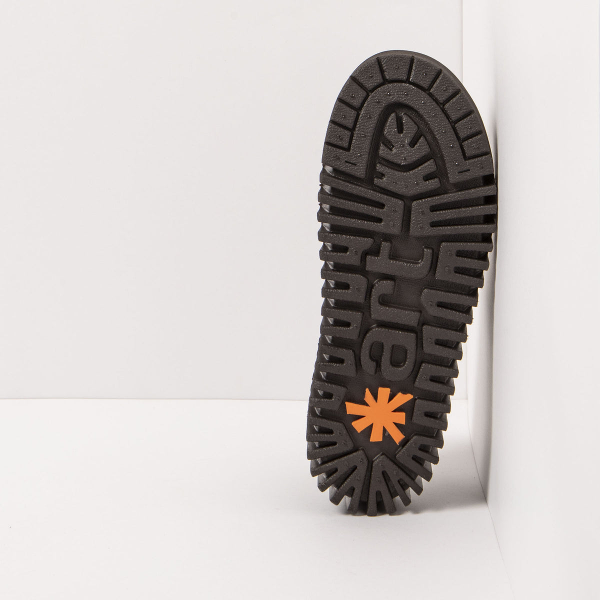 gid://shopify/Product/16171258904908_6