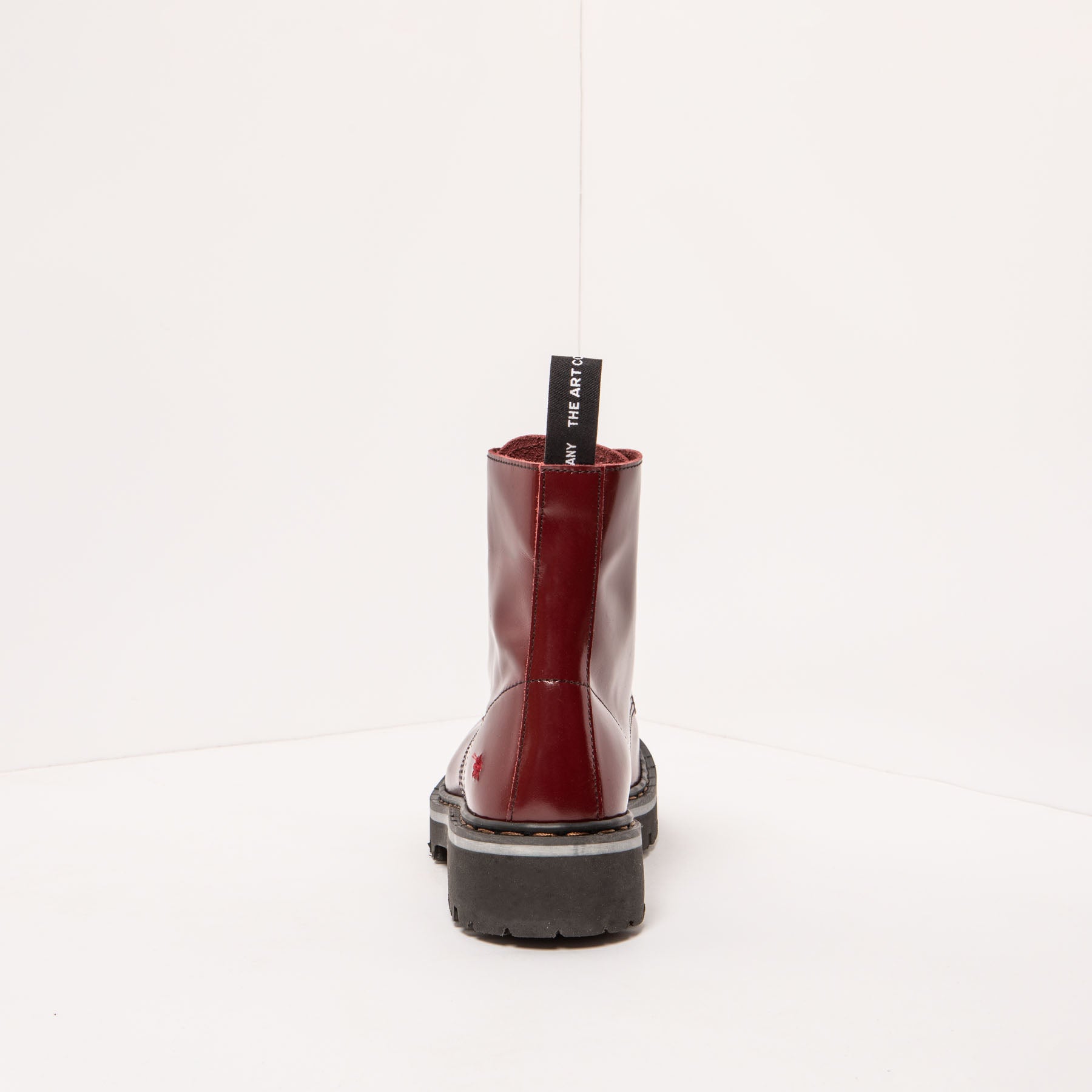 gid://shopify/Product/15693681623372_5
