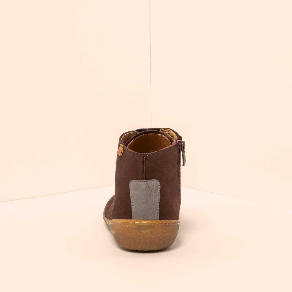 gid://shopify/Product/16124493168972_5