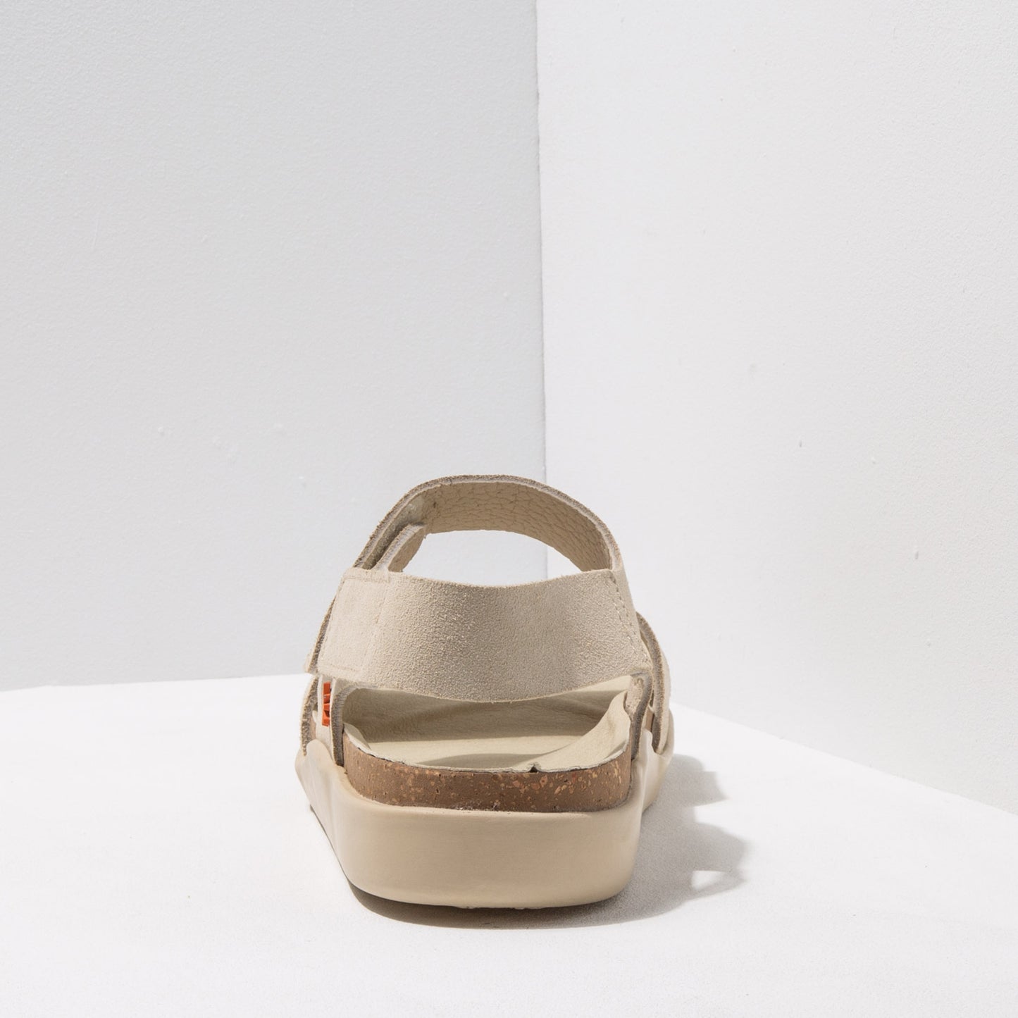 gid://shopify/Product/15785709633868_5