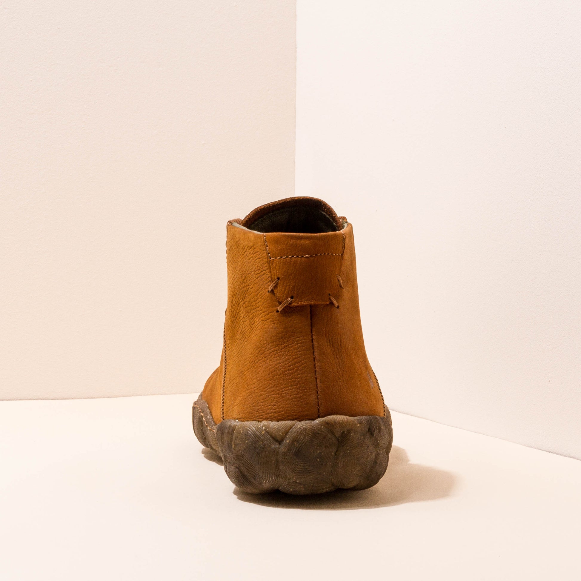 gid://shopify/Product/15699887620428_9