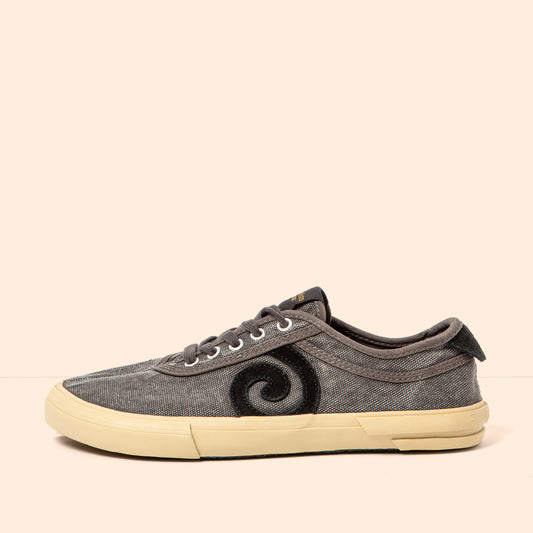 gid://shopify/Product/16124856172876_1
