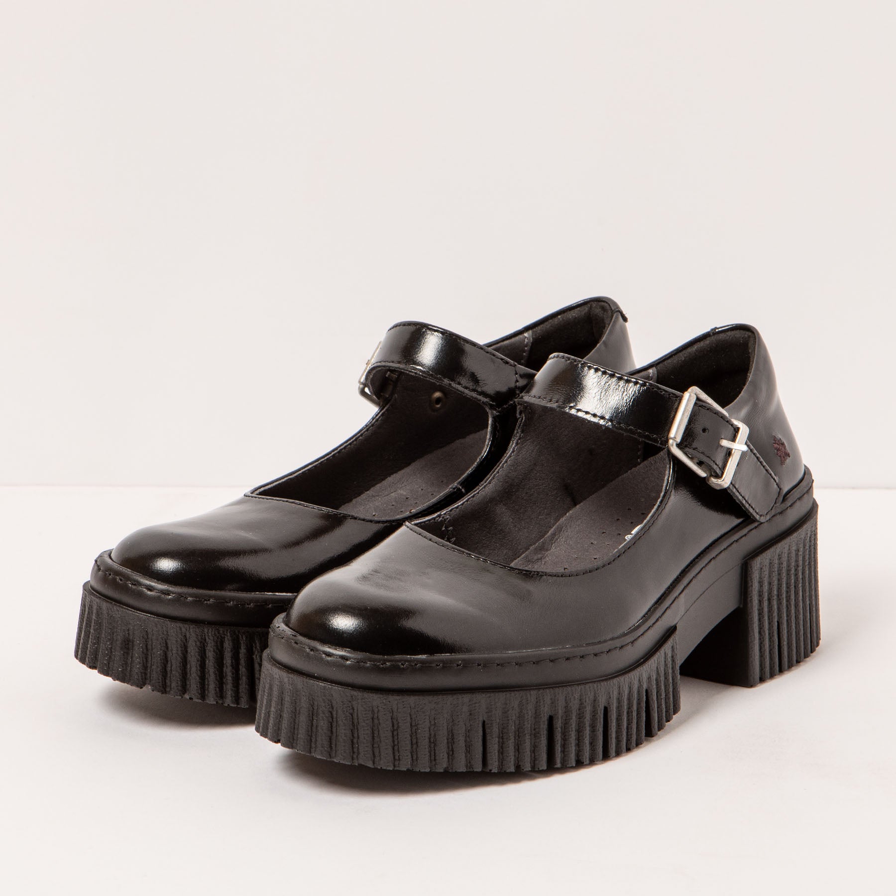 gid://shopify/Product/15693891993932_2
