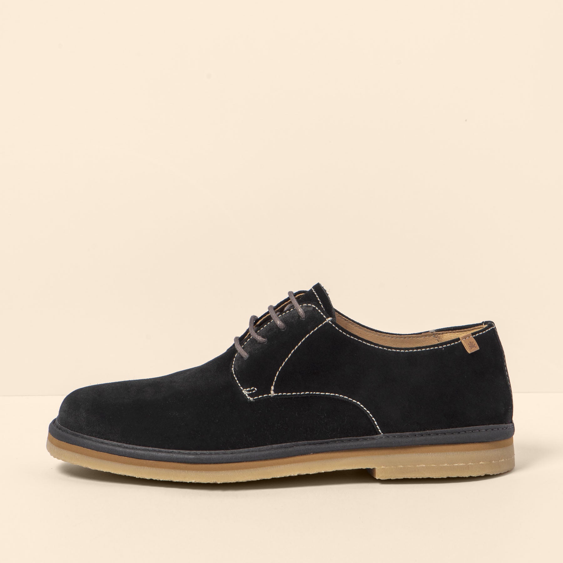 gid://shopify/Product/15700168507724_1