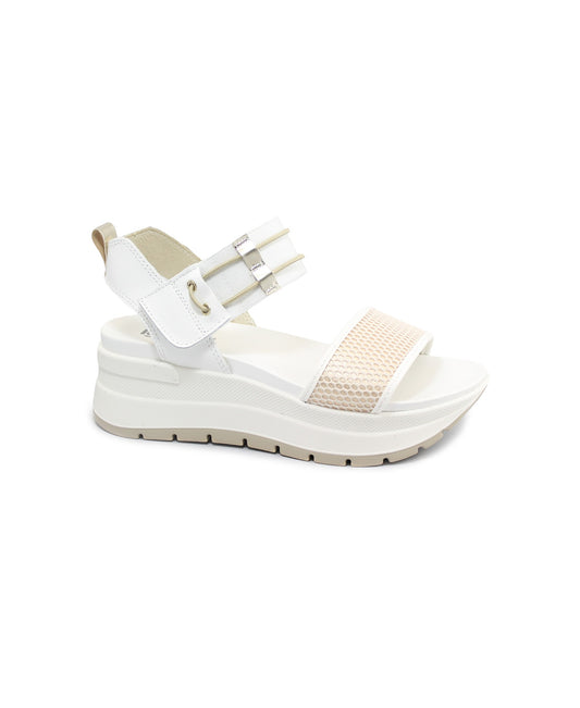 gid://shopify/Product/15740237676876_1