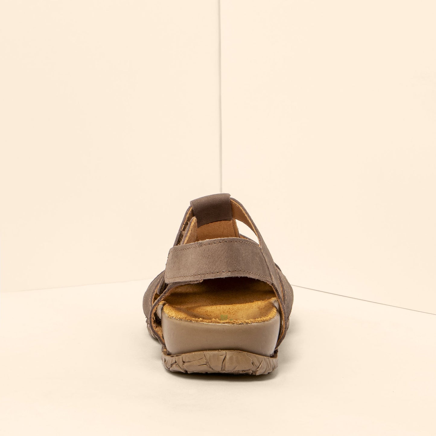 gid://shopify/Product/15700132004172_8