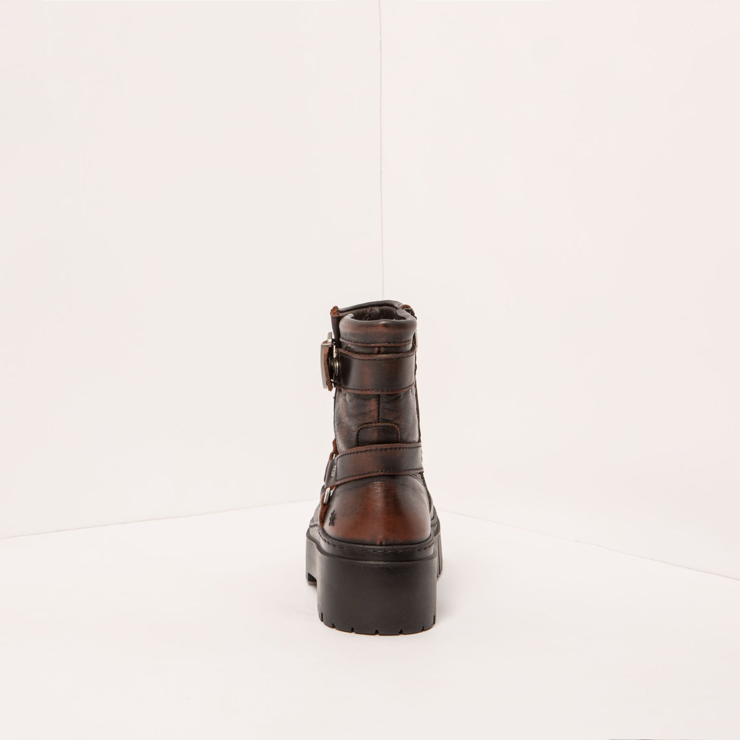 gid://shopify/Product/15694212956492_5