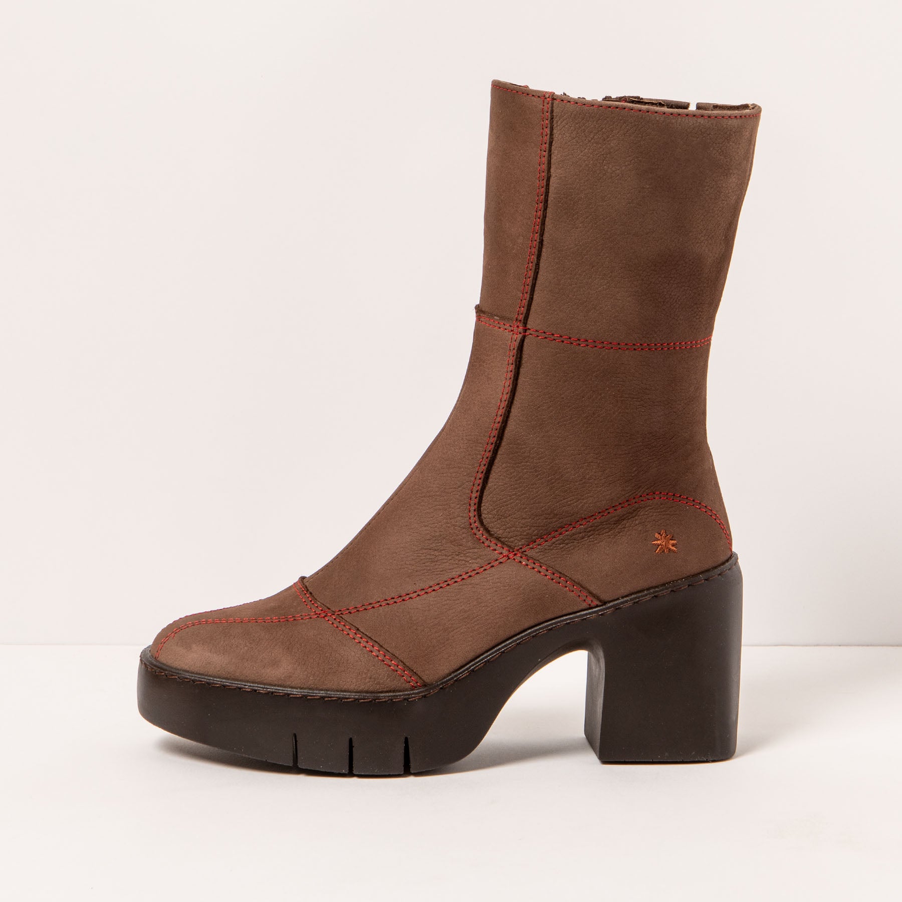 gid://shopify/Product/15694147846476_1