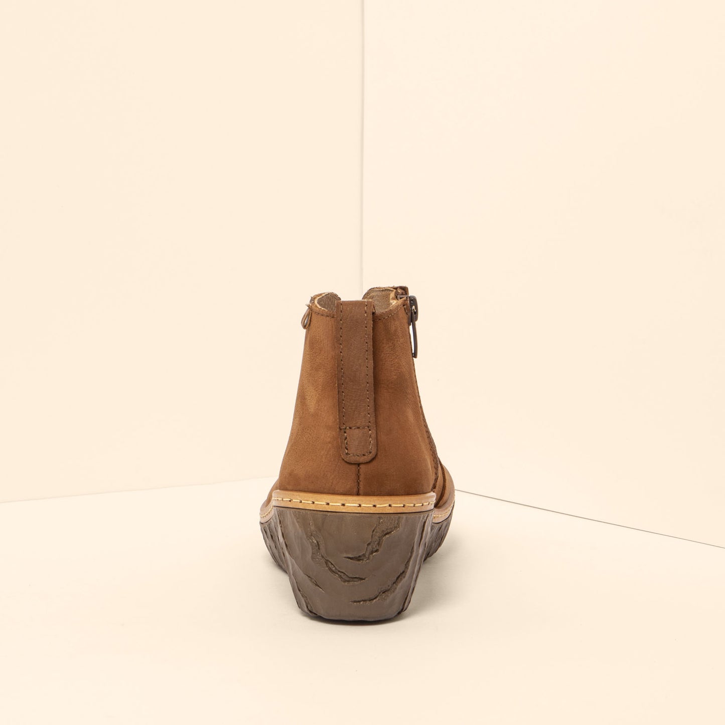 gid://shopify/Product/15699912720716_8