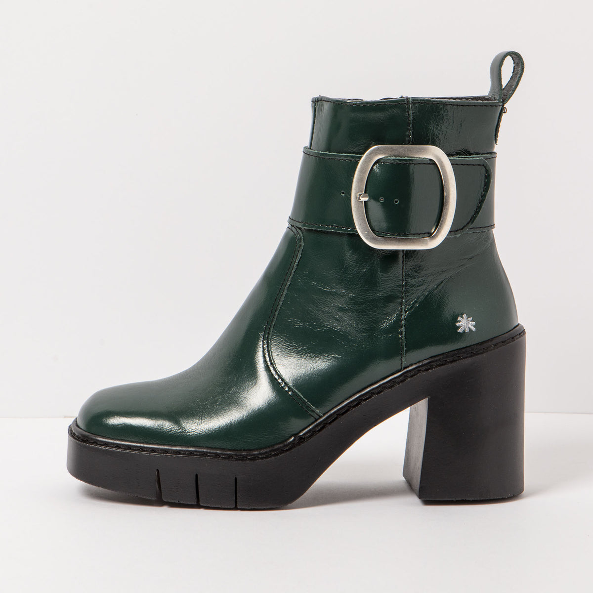 gid://shopify/Product/16171867046220_4