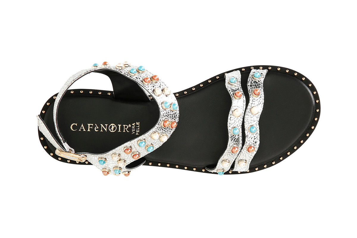 gid://shopify/Product/16122077315404_3