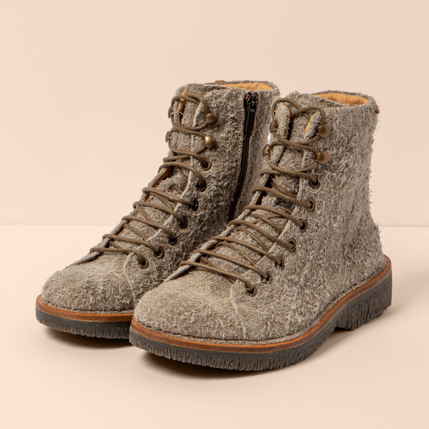 gid://shopify/Product/15700819280204_2